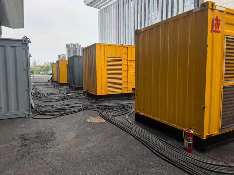 梨树不同季节柴油发电机组保养有哪些注意事项？