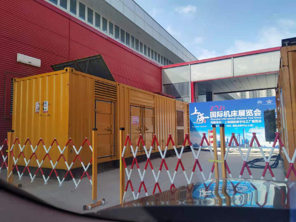 梨树出租发电机-柴油发电机和汽油发电机哪个更好一些？